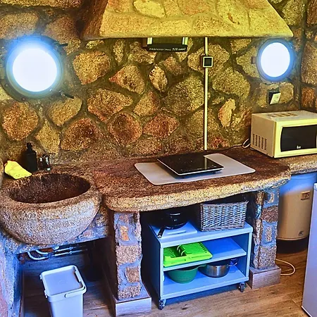 Casa De Invitados Con Piscina En * Doninos